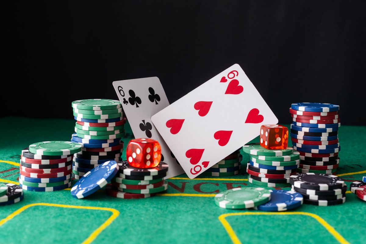 Hollywoodbets کیسینو میں پوکر گیمز